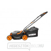 WG779E - Akkumulátoros fűnyíró 2x20V, 34cm, 2x2.5Ah - Powershare Előnézet 