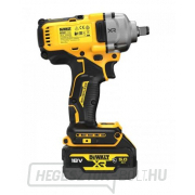 DEWALT akkus ütvecsavarozó CFN fedéllel 18V 2x5.0Ah DCF891P2G Előnézet 