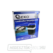 Autóhűtő - autós hűtőszekrény 230/12V, 32 literes, LCD kijelzővel - GEKO Előnézet 