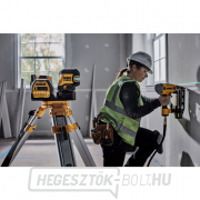 Akkumulátoros zöld keresztlézer 5 ponttal 12/18 V (akkumulátor és töltő nélkül) DEWALT DCE825D1G18 Előnézet 