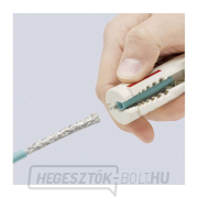 125 mm-es lecsiszolószerszám adatkábelekhez Knipex 16 65 125 SB Előnézet 