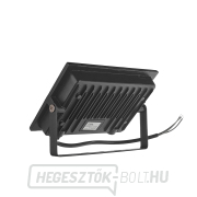 LED reflektor 50W - hideg fehér 6500K (50) Előnézet 