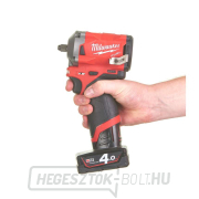 Akkus ütvecsavarozó 3/8" Milwaukee M12 FIW38-422X (339 Nm, 4,0 + 2,0 Ah) Előnézet 