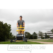 Akkumulátoros fűnyírógép 2x18V 2x8,0Ah DeWALT DCMWSP156W2 Előnézet 