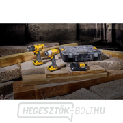 DeWALT DCK211D2T 10,8V XR 2x2,0 Ah akkumulátoros szerszámkombikészlet 10,8V XR 2x2,0 Ah Előnézet 