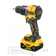 Akkus ütvefúró XR Li-Ion 18V/2x5,0Ah a 100 éves évfordulóra DeWALT DCD100YP2T DCD100YP2T Előnézet 