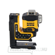 Vezeték nélküli vonallézer 3x360 DeWALT DCLE34035B 18V XR távirányítóval, akkumulátor és töltő nélkül gallery main image